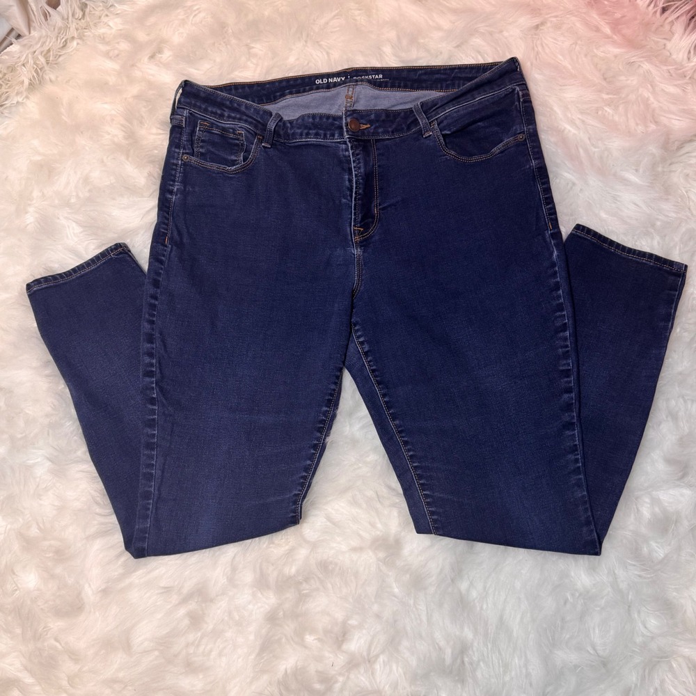 Old Navy size 16 Rockstar Women's Mid-Rise Dark Denim Jeans w/ Stretch Material
